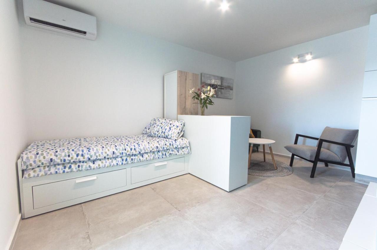 Ferienwohnung Studio Apartman Irma Cervar Poreč Exterior foto